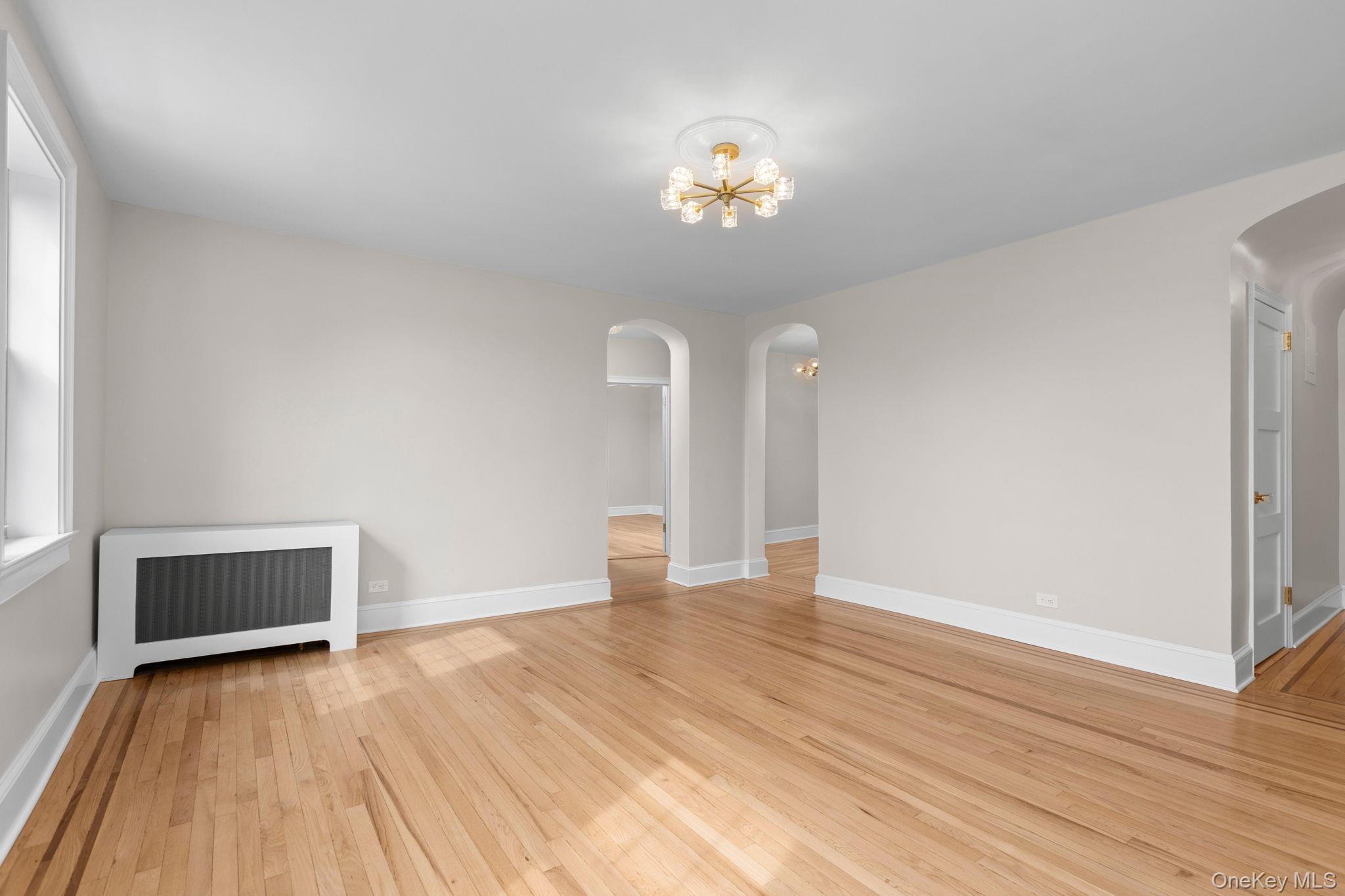 208 Centre Avenue, Unit 4-B photo 18