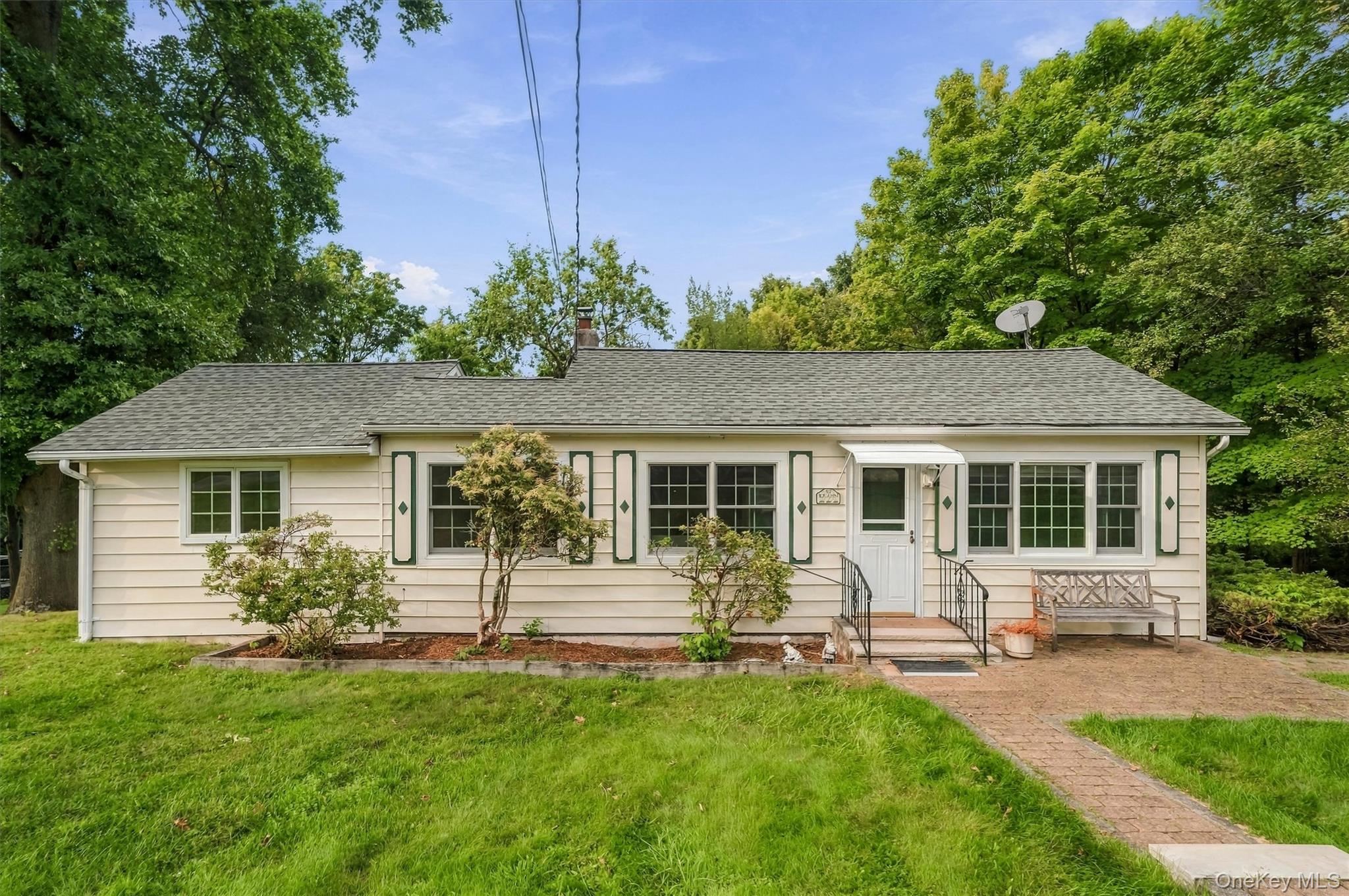 47 Orchard Lake Drive – For Sale