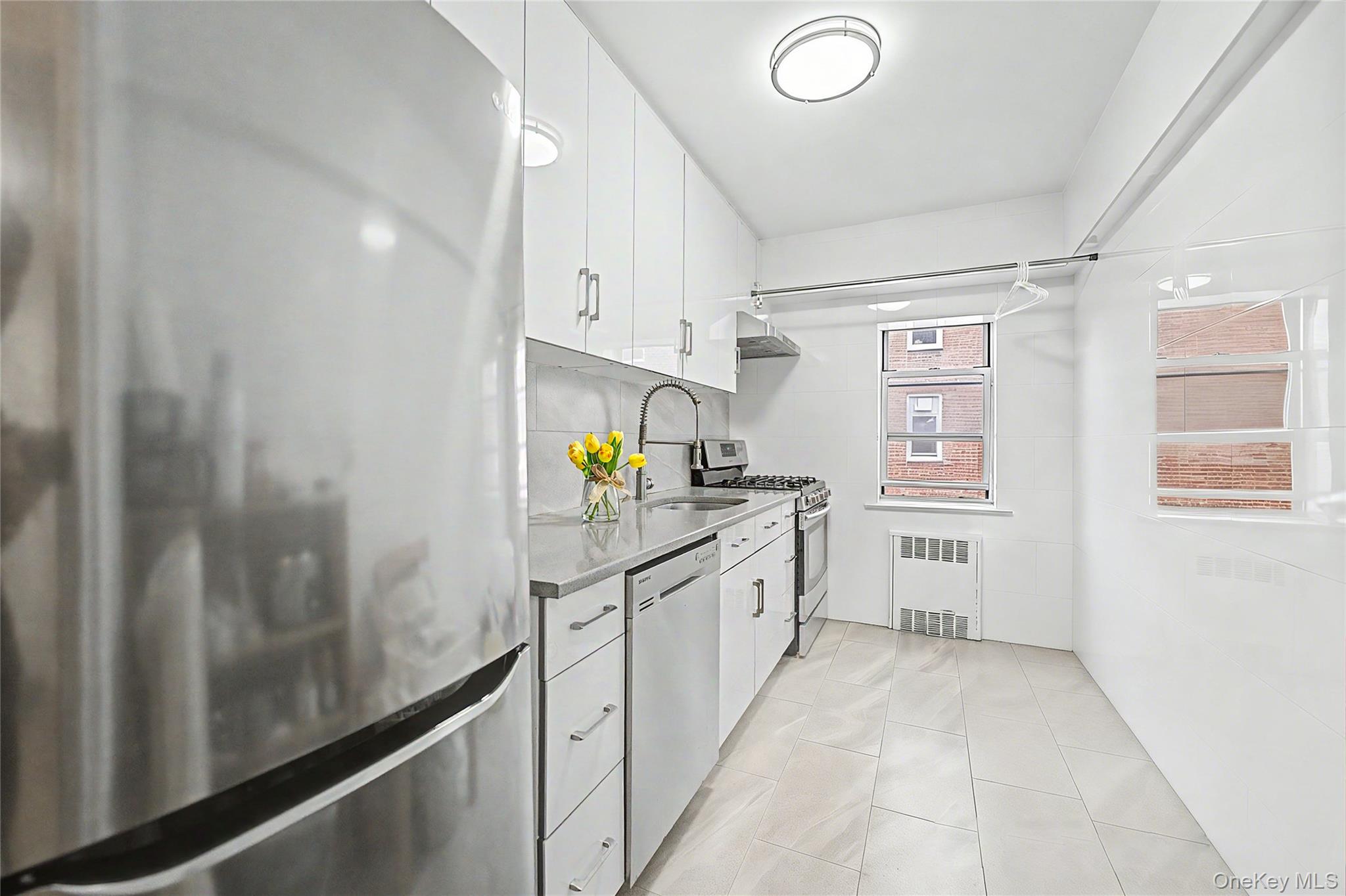 144-45 Sanford Avenue, Unit 5F photo 7