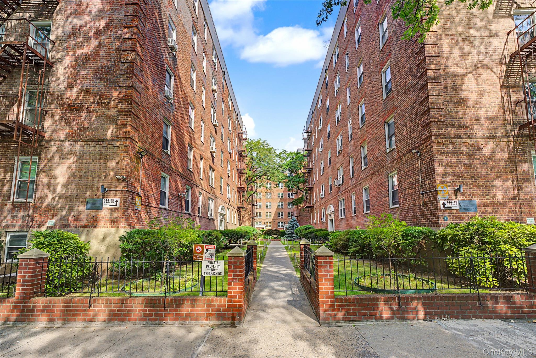 144-45 Sanford Avenue, Unit 5F
