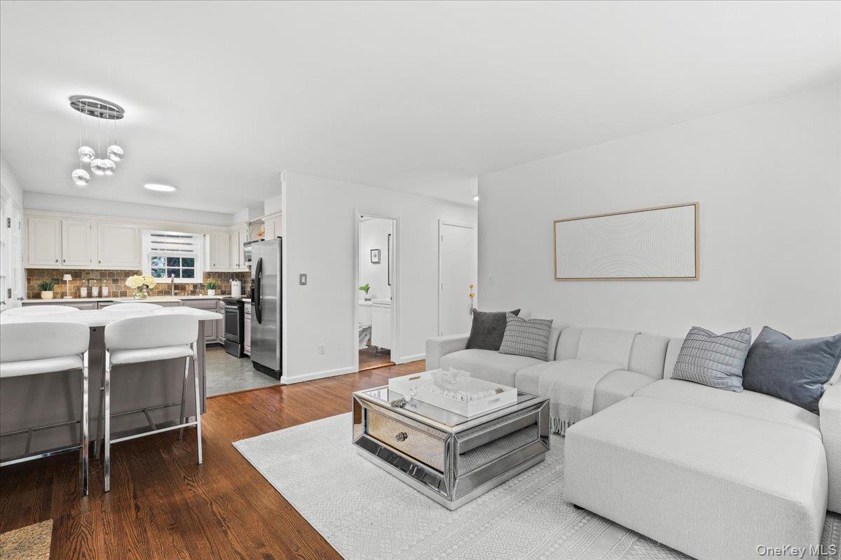 9 Oakwood Avenue – For Sale photo 9
