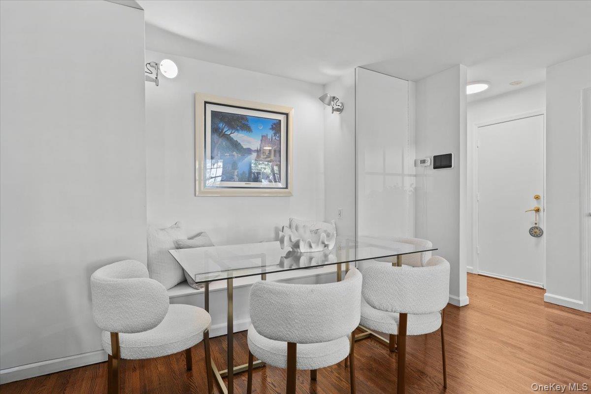 9 Oakwood Avenue – For Sale photo 8