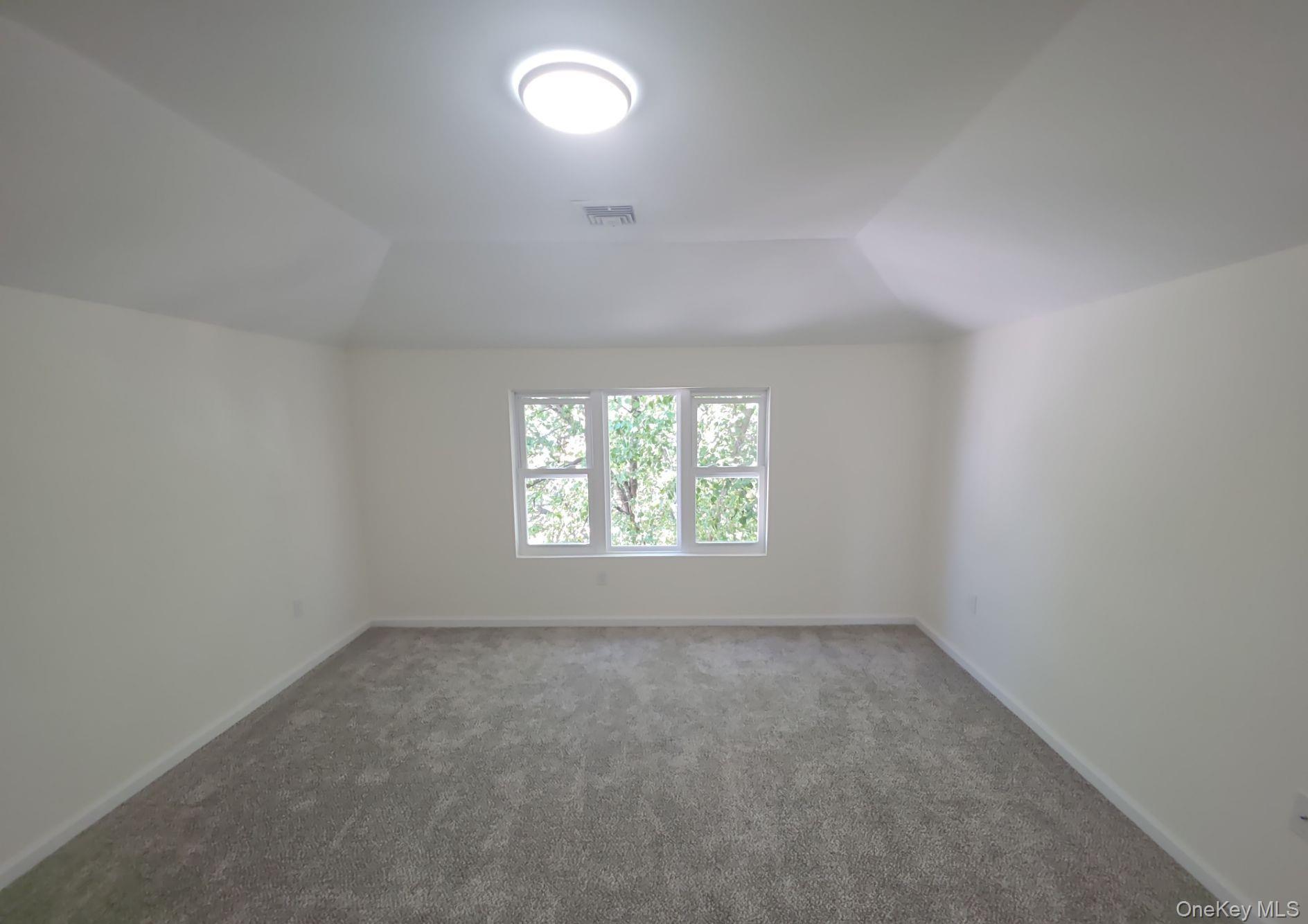 7306 Amboy Road – For Sale photo 8
