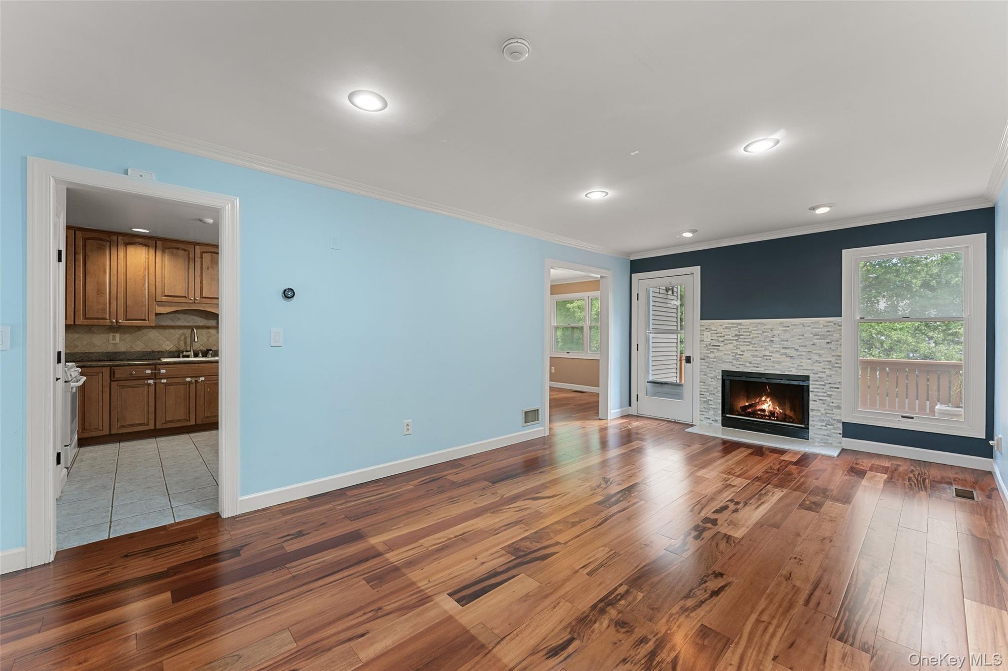 160 N Route 303, Unit 4 photo 8