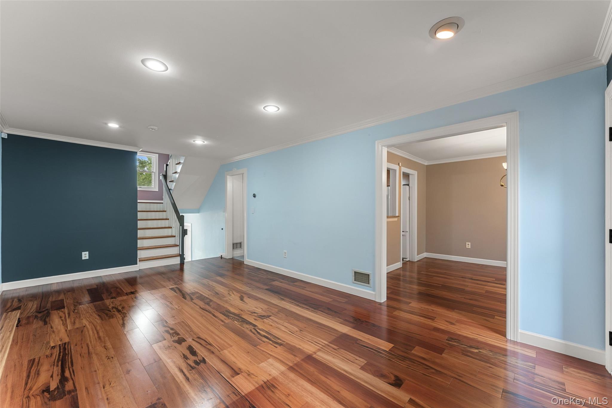 160 N Route 303, Unit 4 photo 10