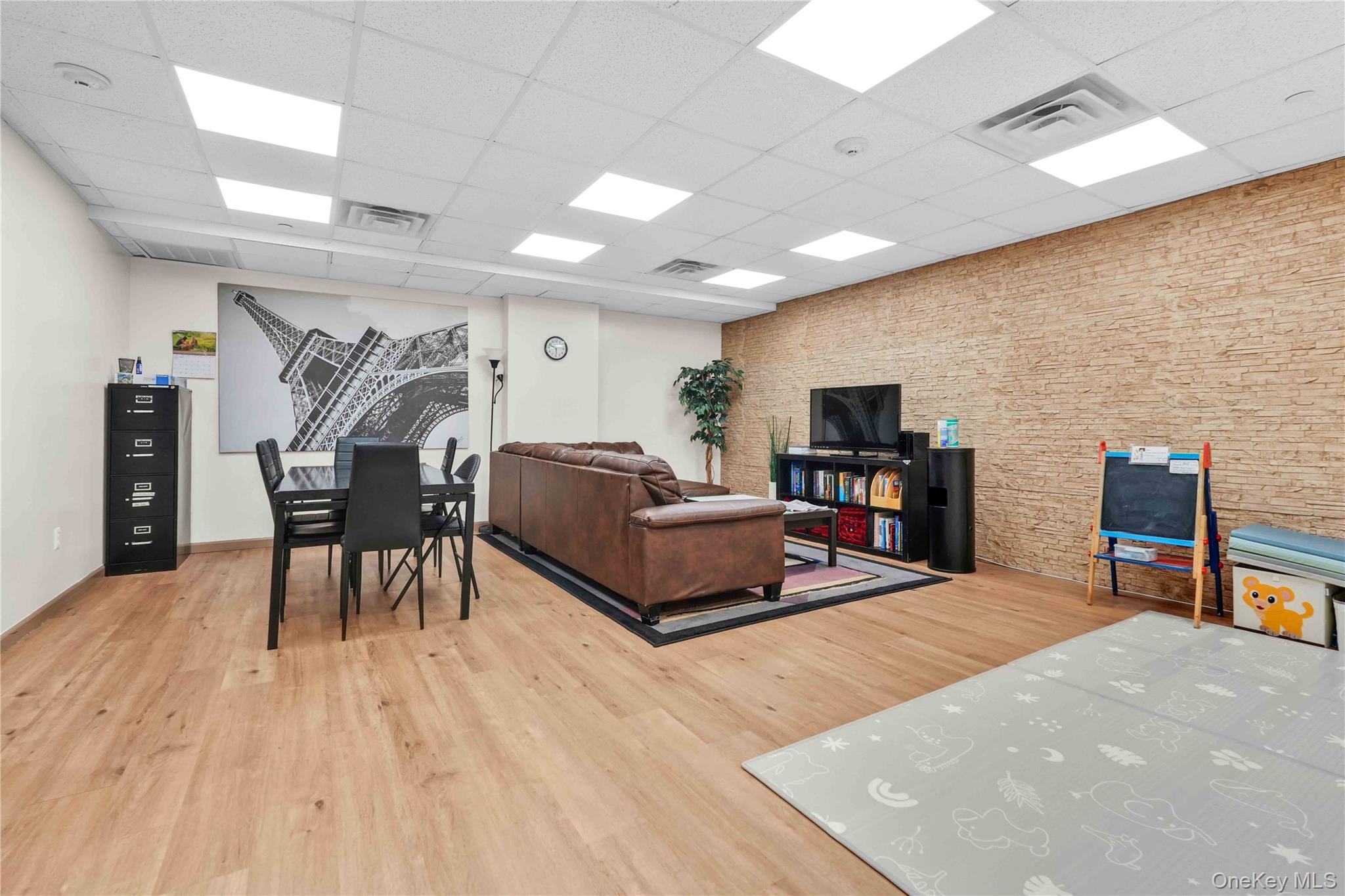 11624 Grosvenor Lane, Unit 15A photo 24