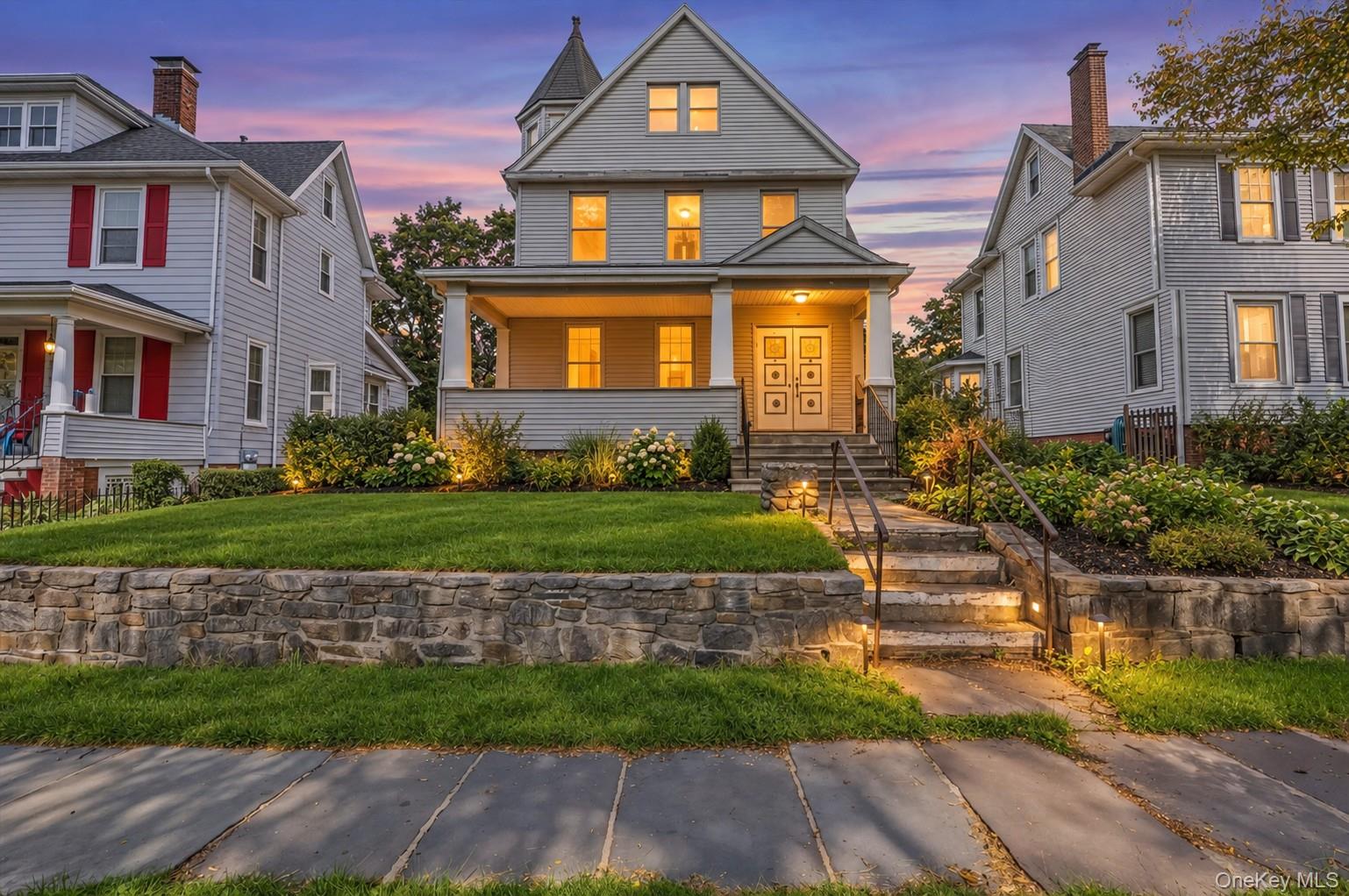 119 E Lincoln Avenue – For Sale