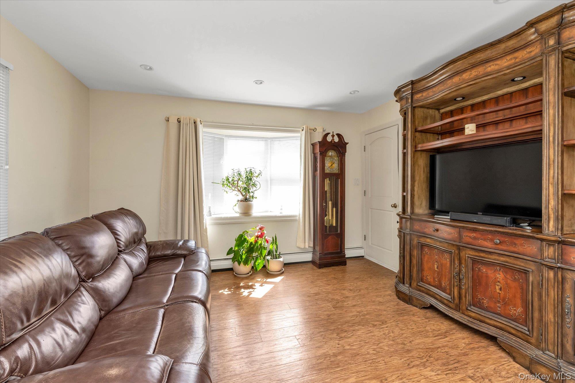 15 Lexington Avenue – For Sale photo 7