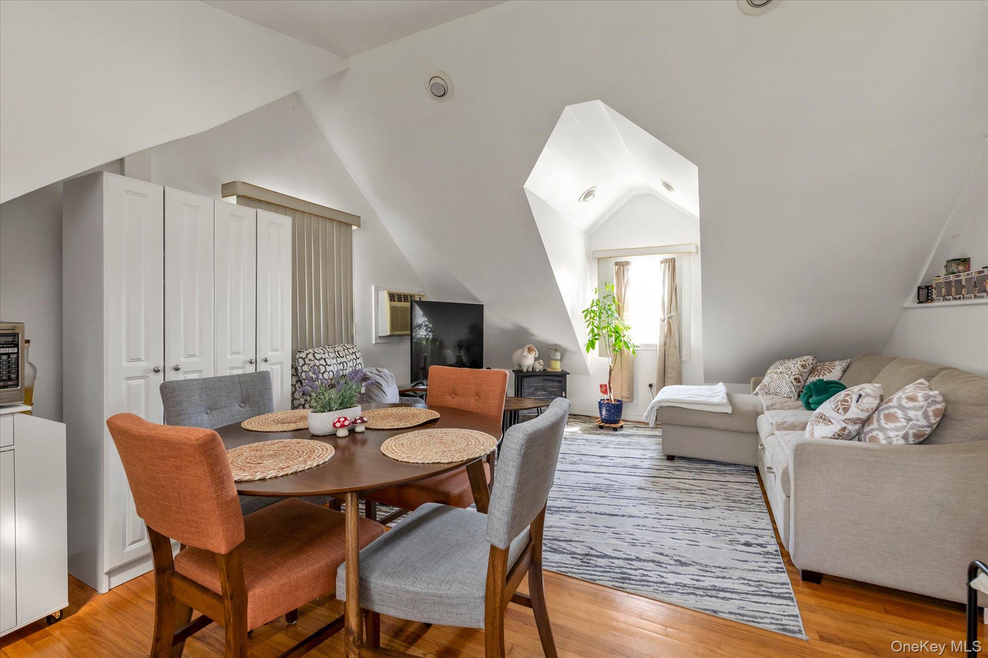 15 Lexington Avenue – For Sale photo 13
