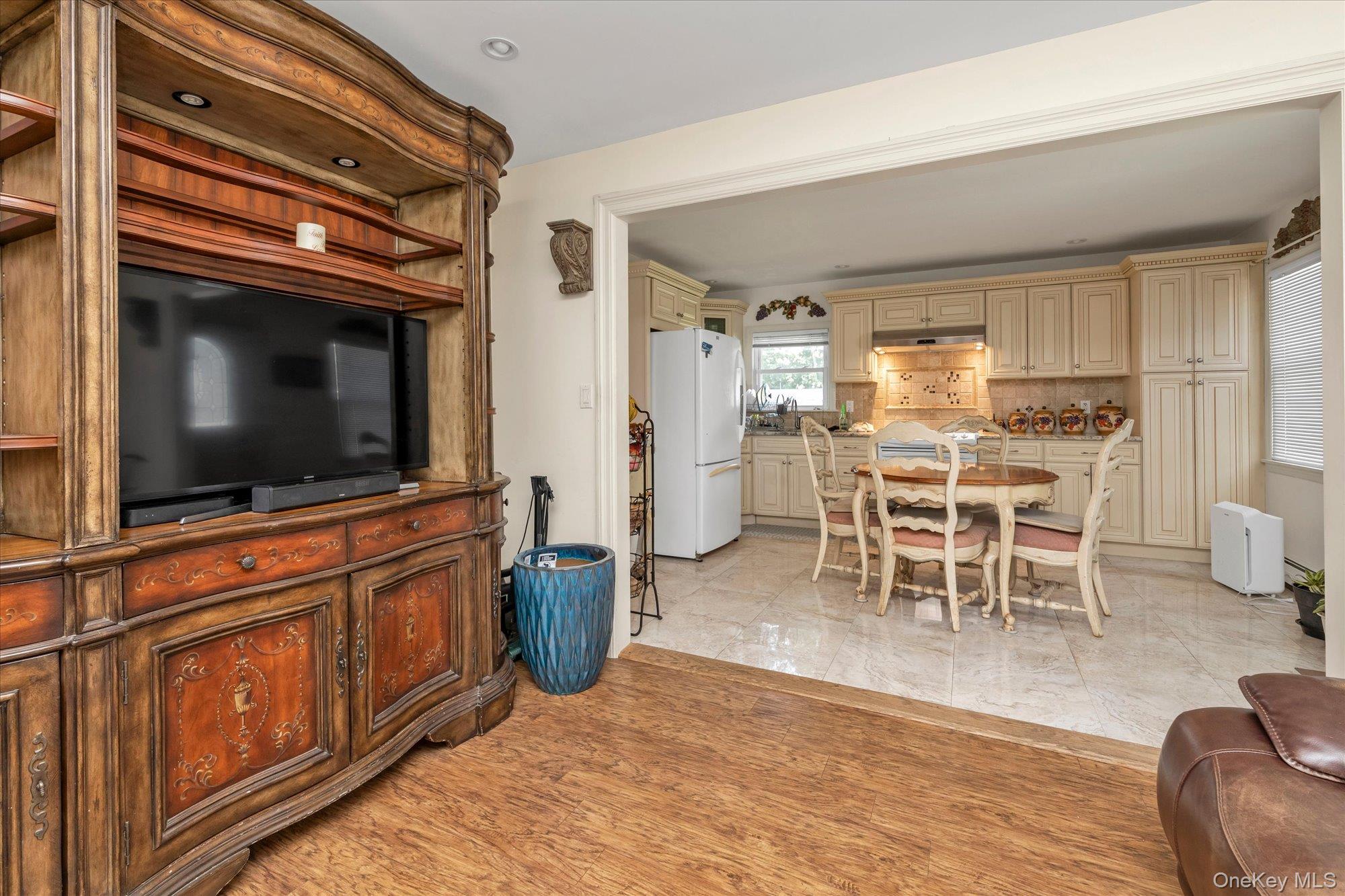 15 Lexington Avenue – For Sale photo 8