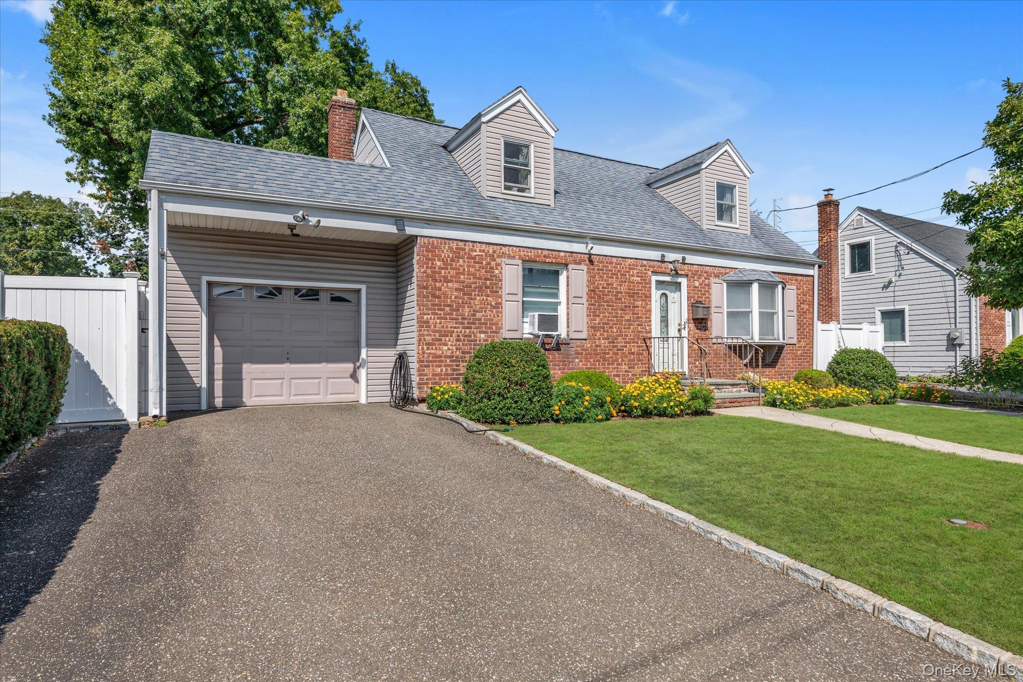 15 Lexington Avenue – For Sale photo 6