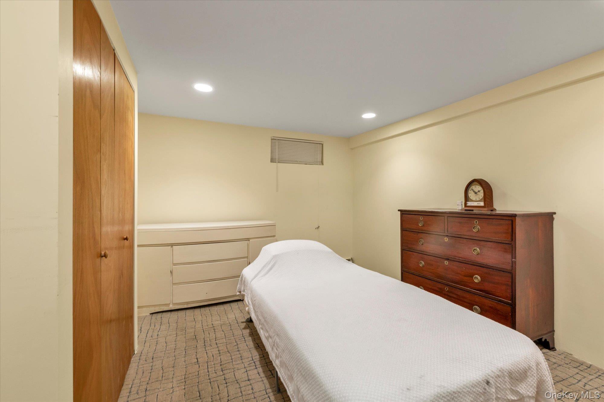 15 Lexington Avenue – For Sale photo 20