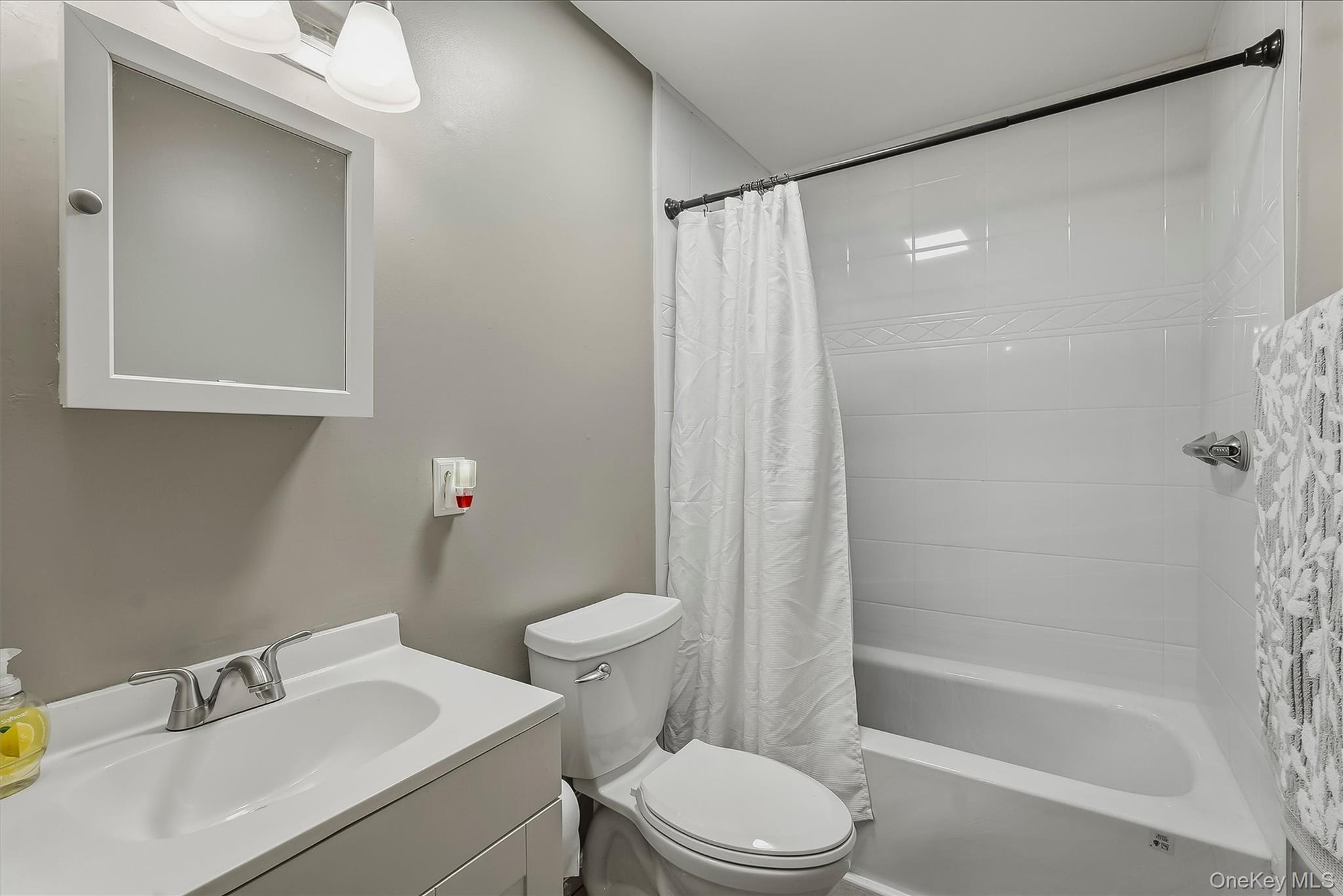 17 Pemart Avenue – For Sale photo 23