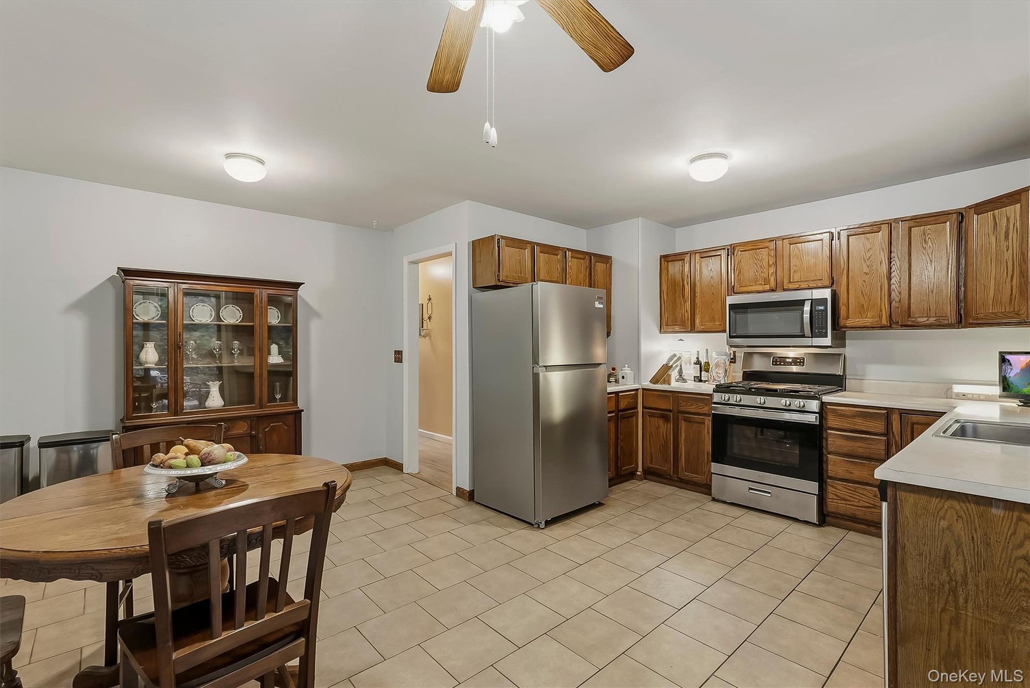 17 Pemart Avenue – For Sale photo 13