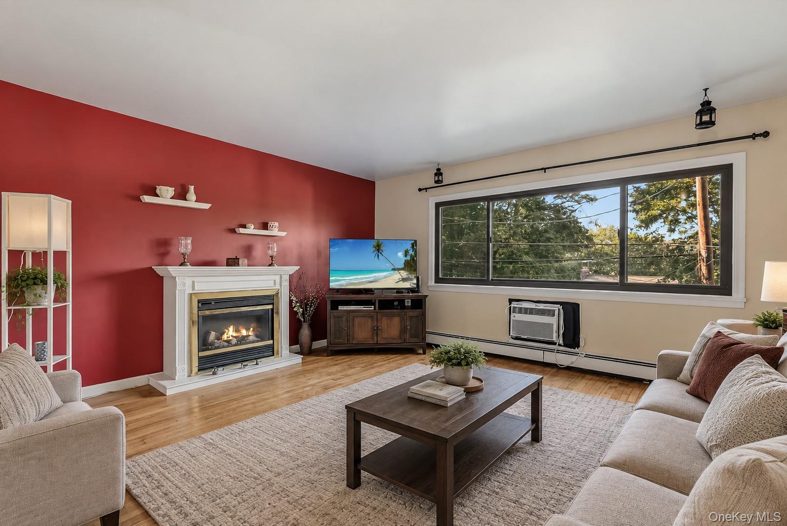 17 Pemart Avenue – For Sale photo 3