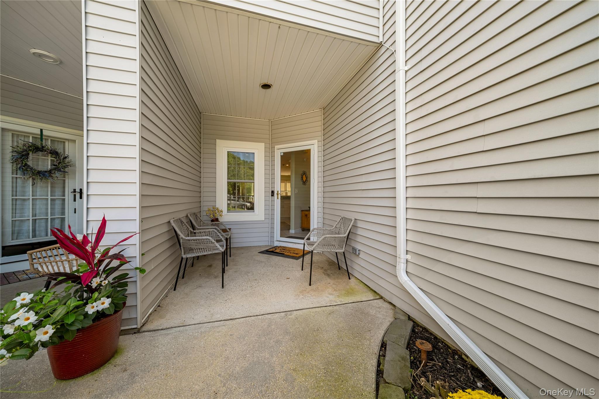 203 Windward Court N – For Sale photo 4