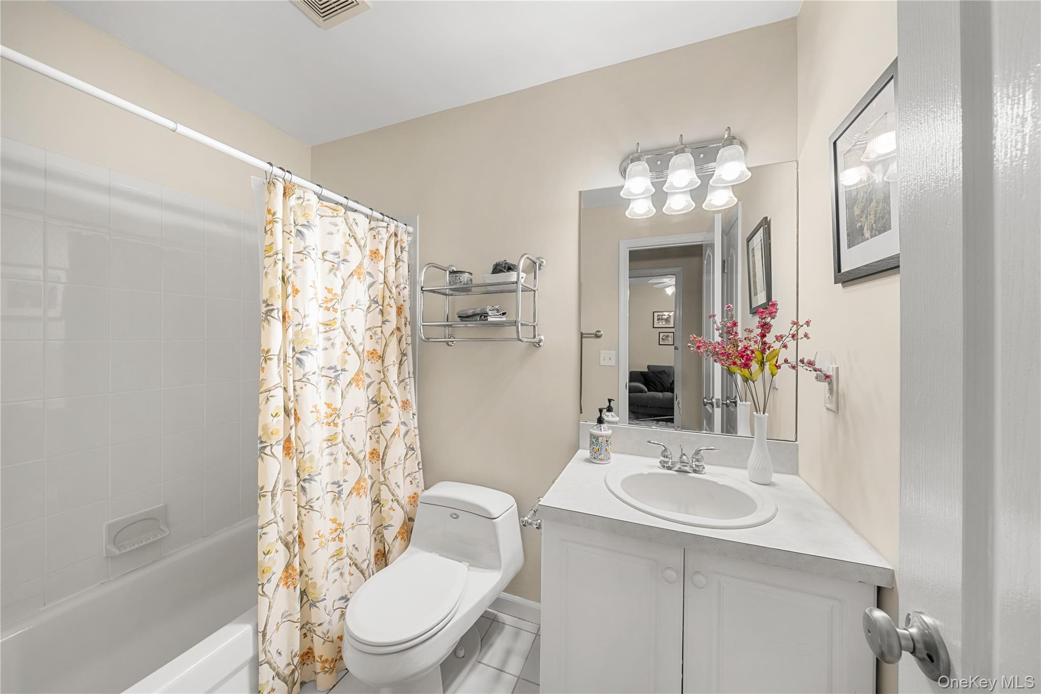 203 Windward Court N – For Sale photo 23