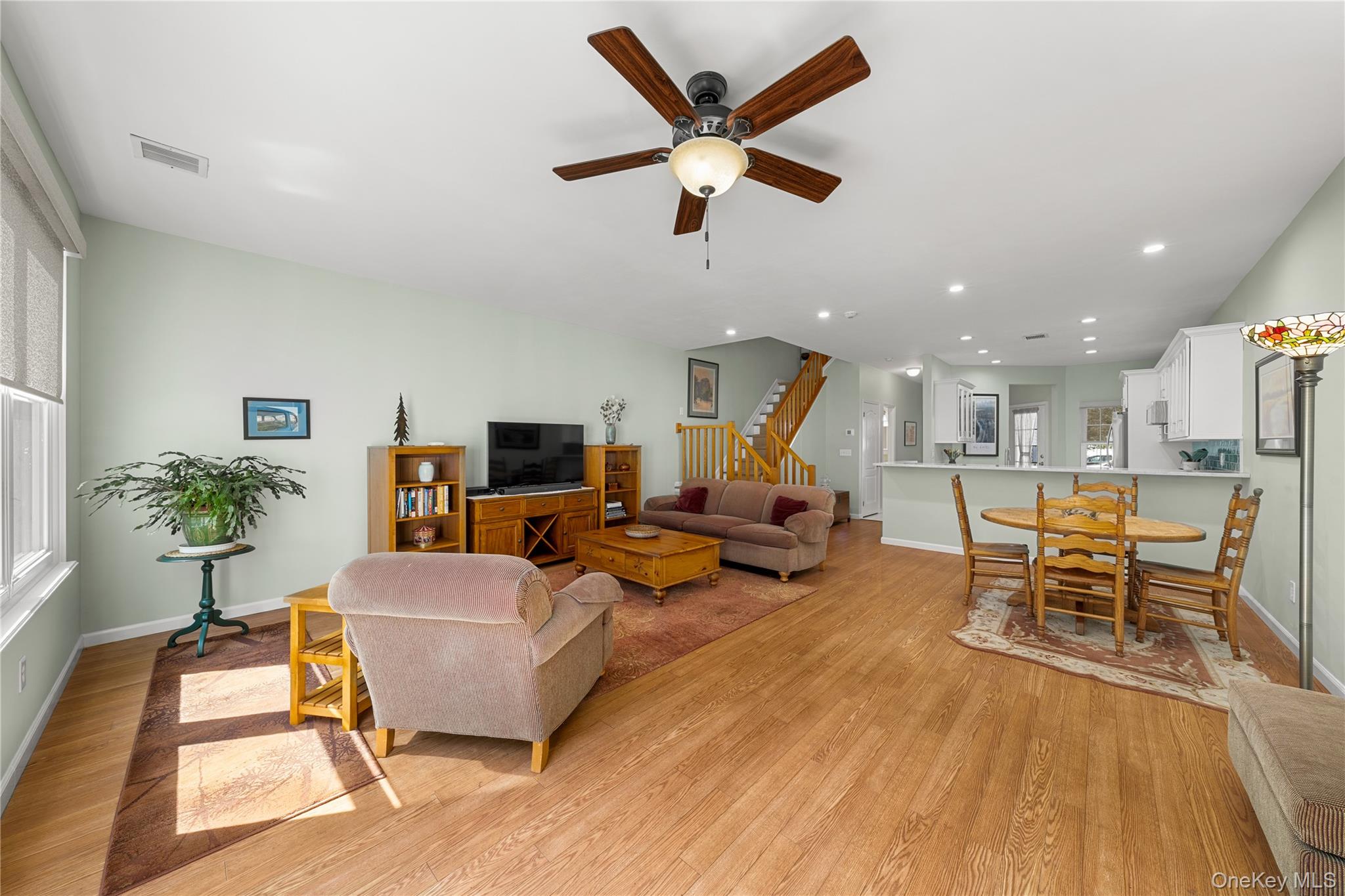 203 Windward Court N – For Sale photo 15