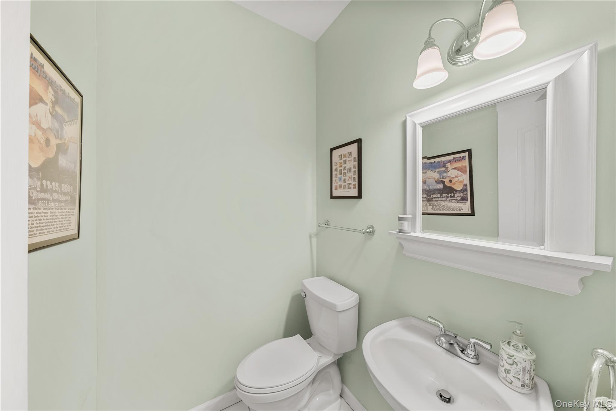 203 Windward Court N – For Sale photo 10