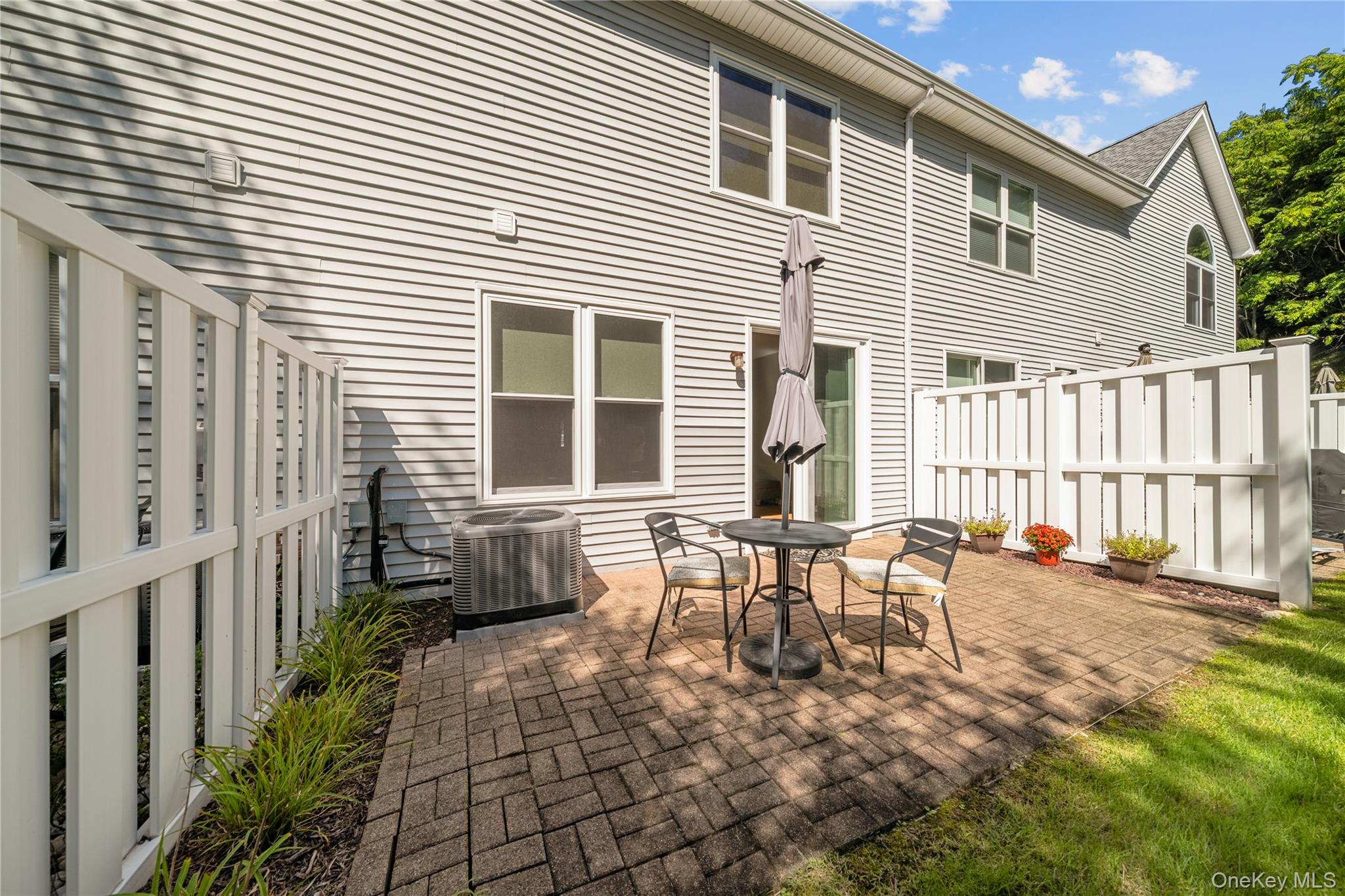 203 Windward Court N – For Sale photo 25