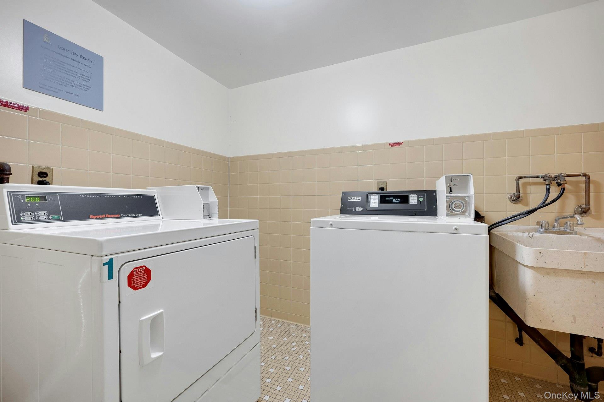 2 Park Avenue, Unit 2C photo 18