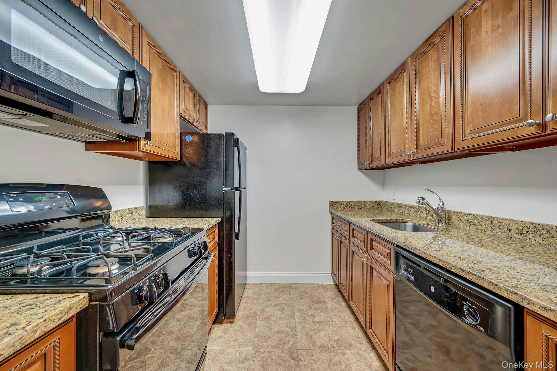 2 Park Avenue, Unit 2C photo 5