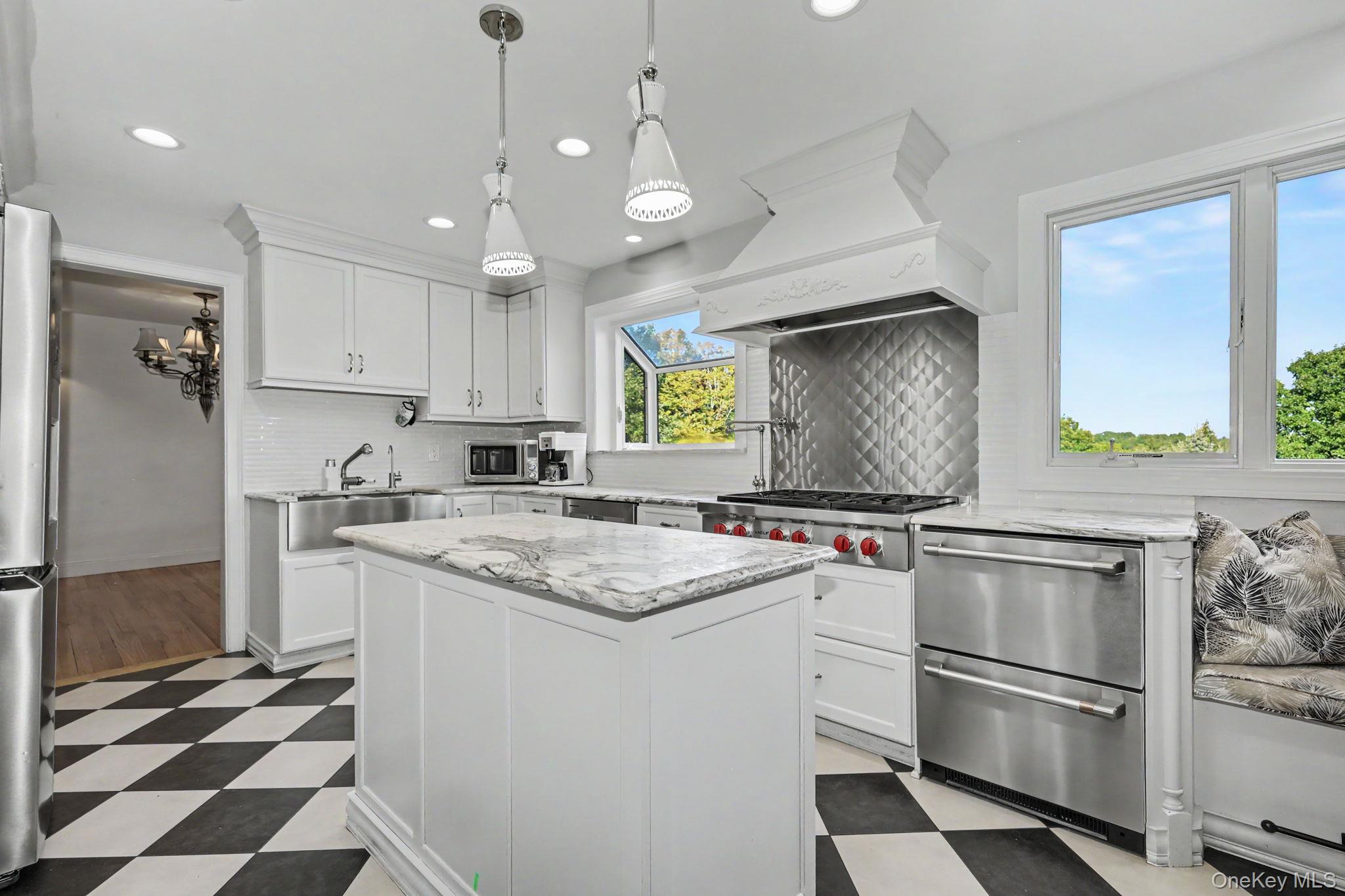 76 Eleanor Drive – For Sale photo 7