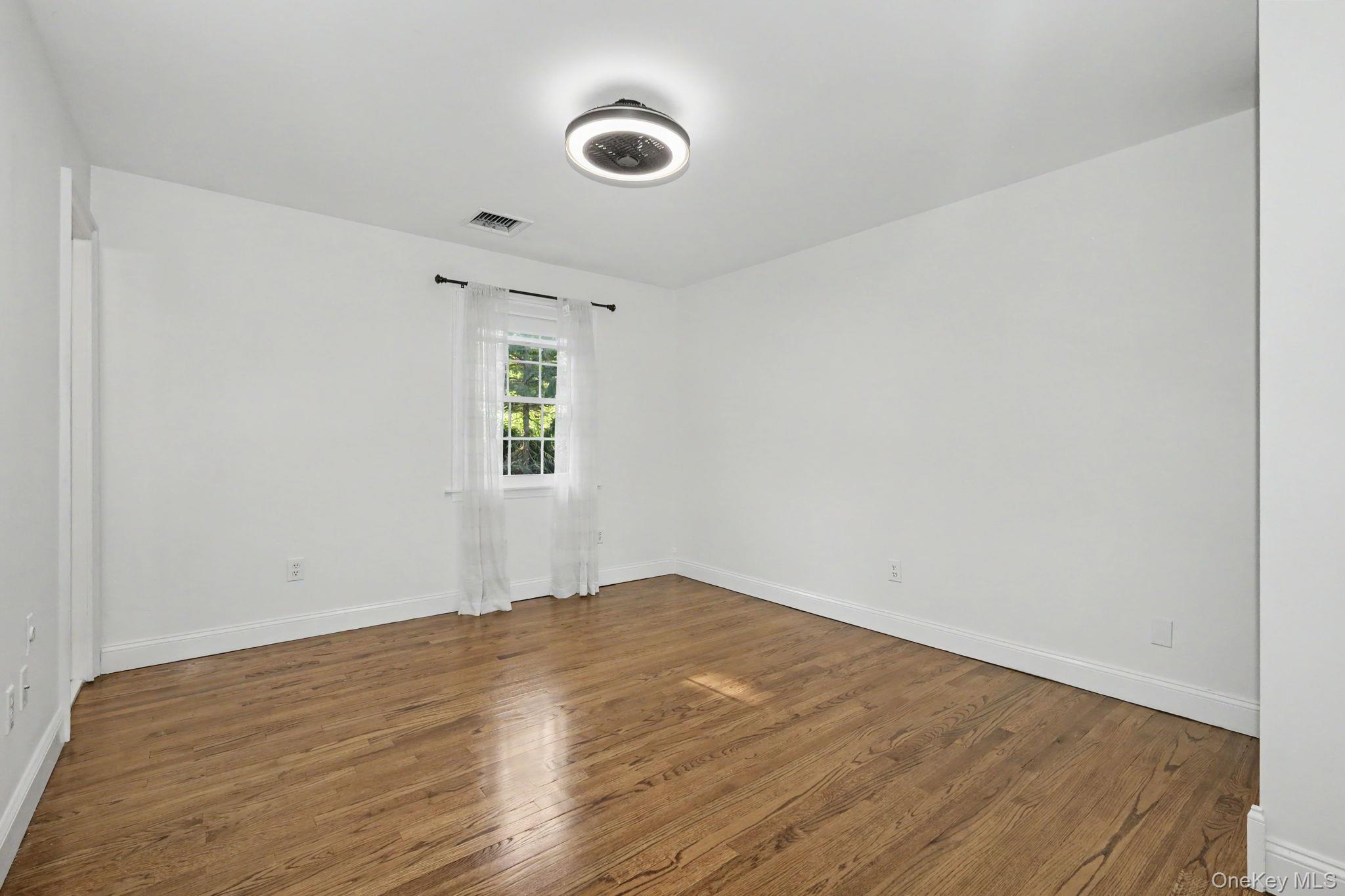 76 Eleanor Drive – For Sale photo 28