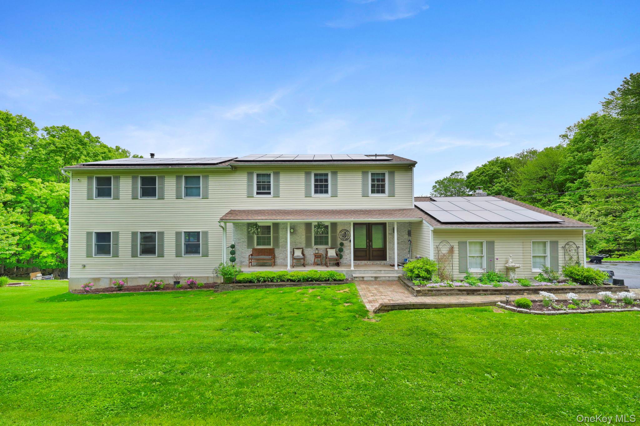 76 Eleanor Drive – For Sale
