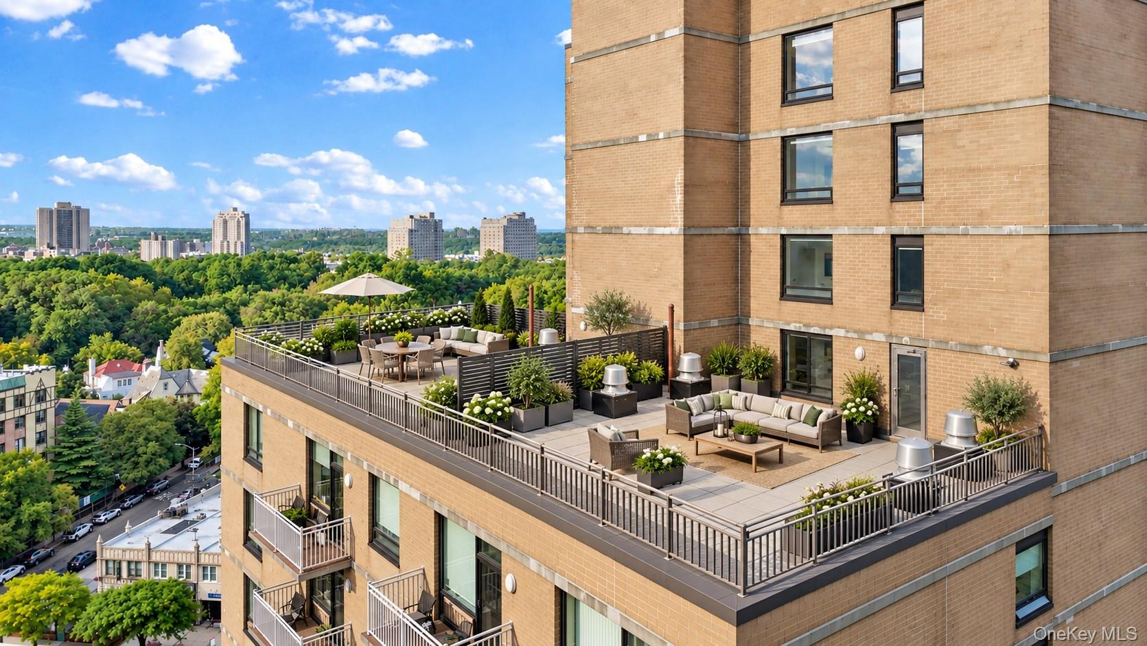 11624 Grosvenor Lane, Unit 15B photo 8