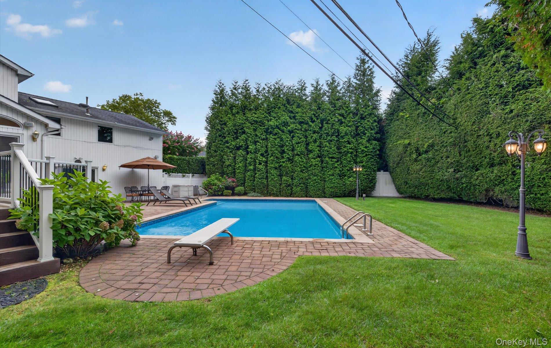 33 Phipps Lane – For Sale photo 40