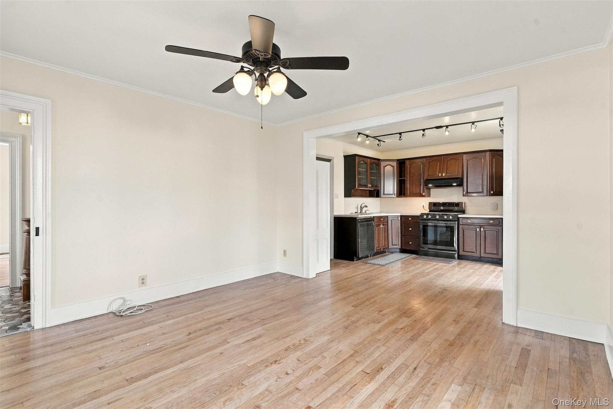 22 Bridge Street – For Sale photo 7