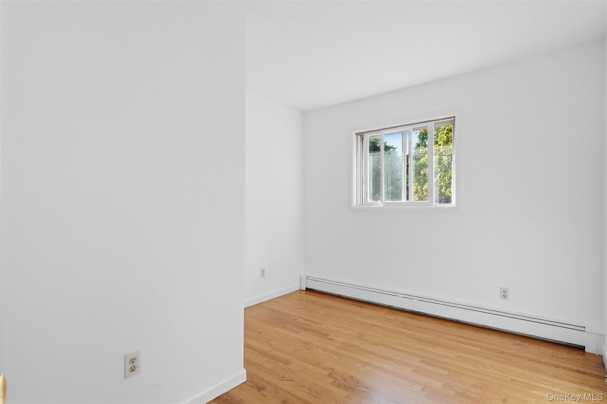19 Miron Drive – For Sale photo 27