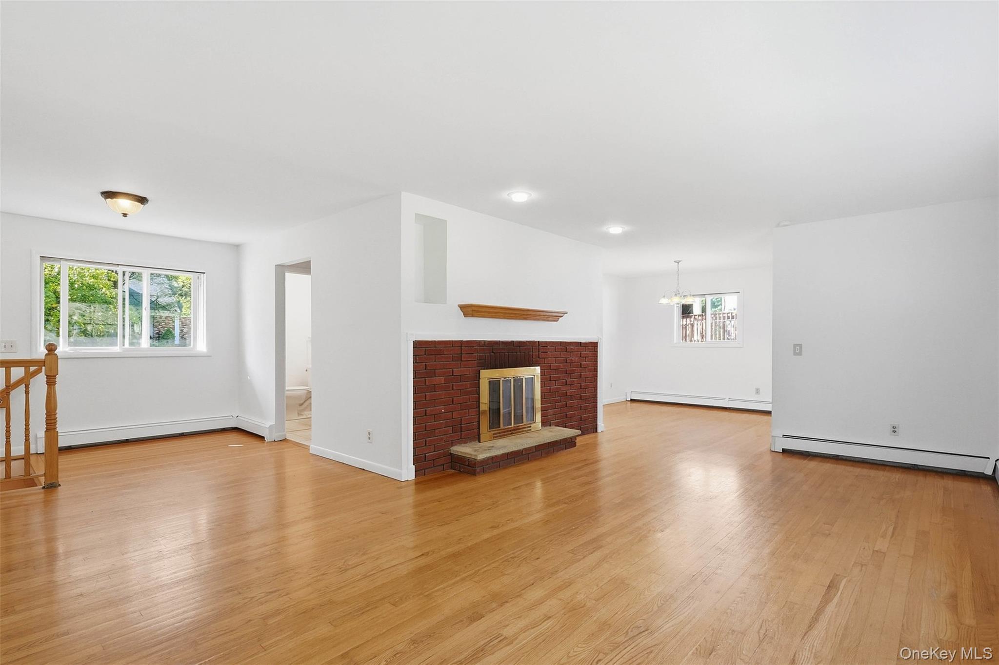 19 Miron Drive – For Sale photo 5