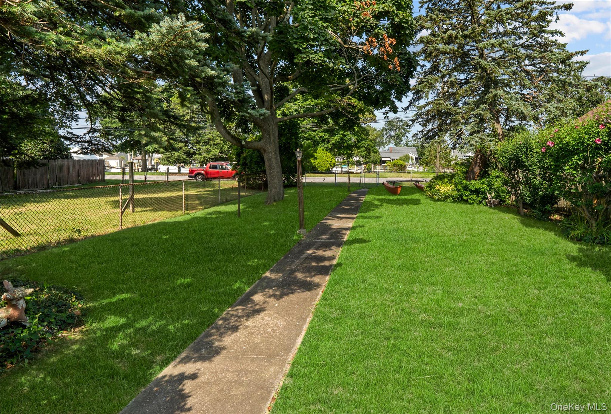81 Wilson Avenue – For Sale photo 3