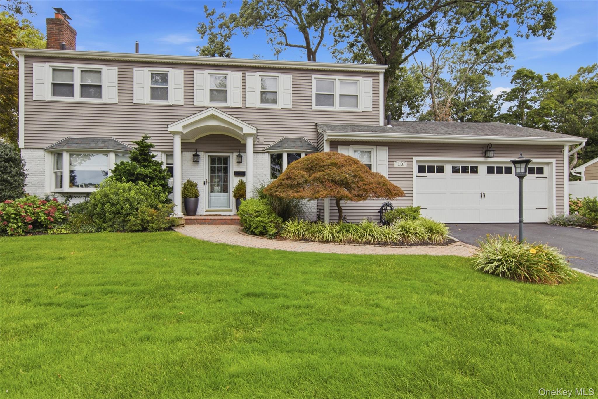 10 Hilltop Lane – For Sale