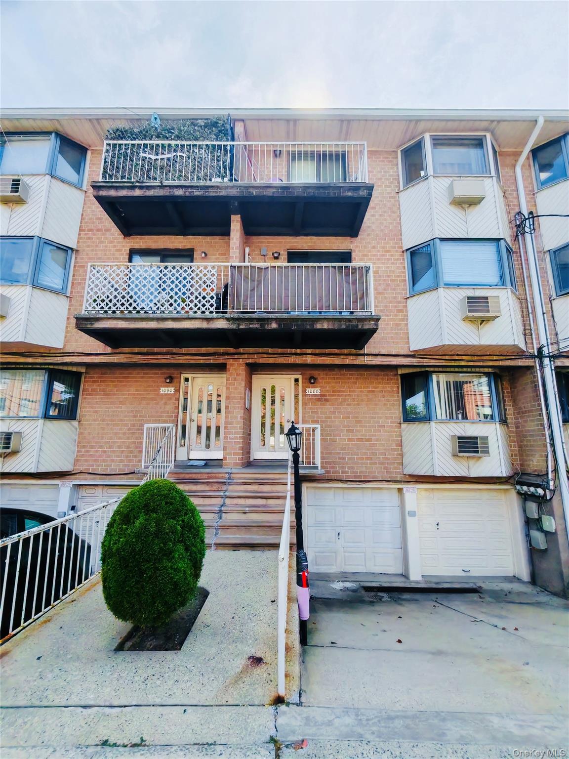 1088 E 73rd Street, Unit 3C