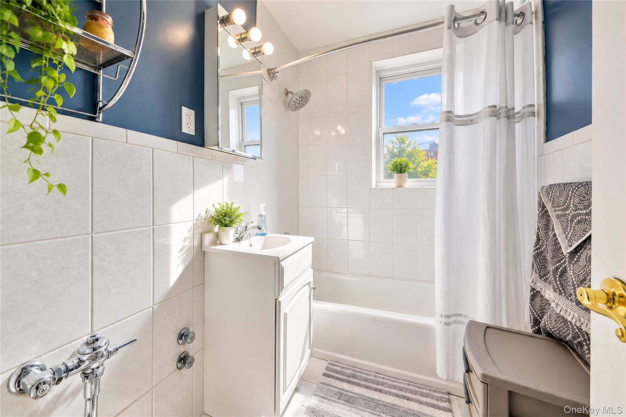 300 N Broadway, Unit 4M photo 7