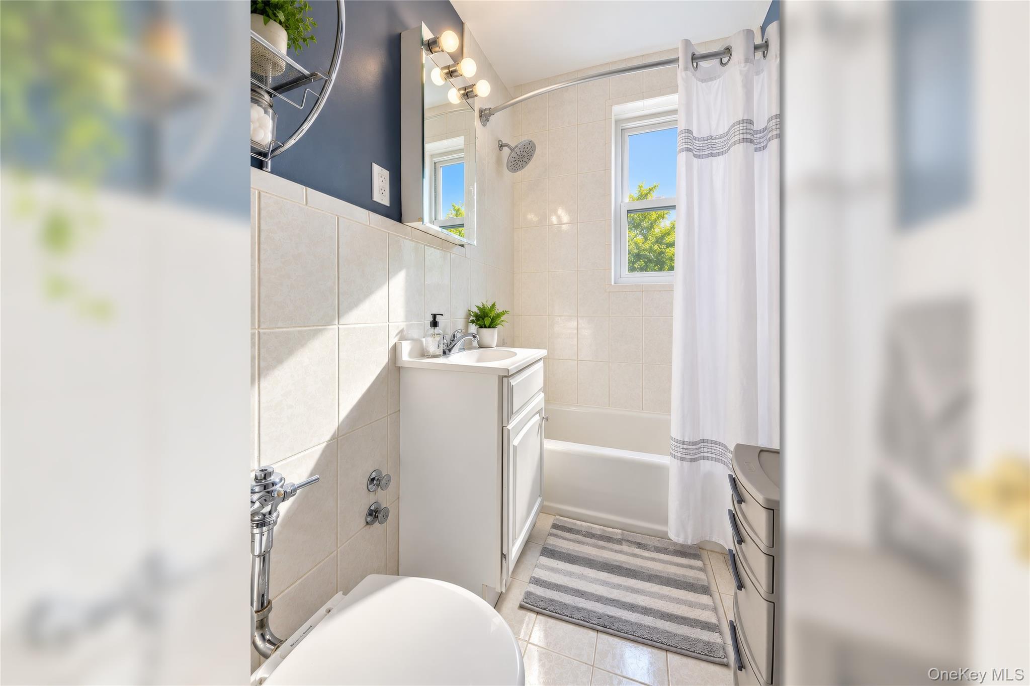 300 N Broadway, Unit 4M photo 8