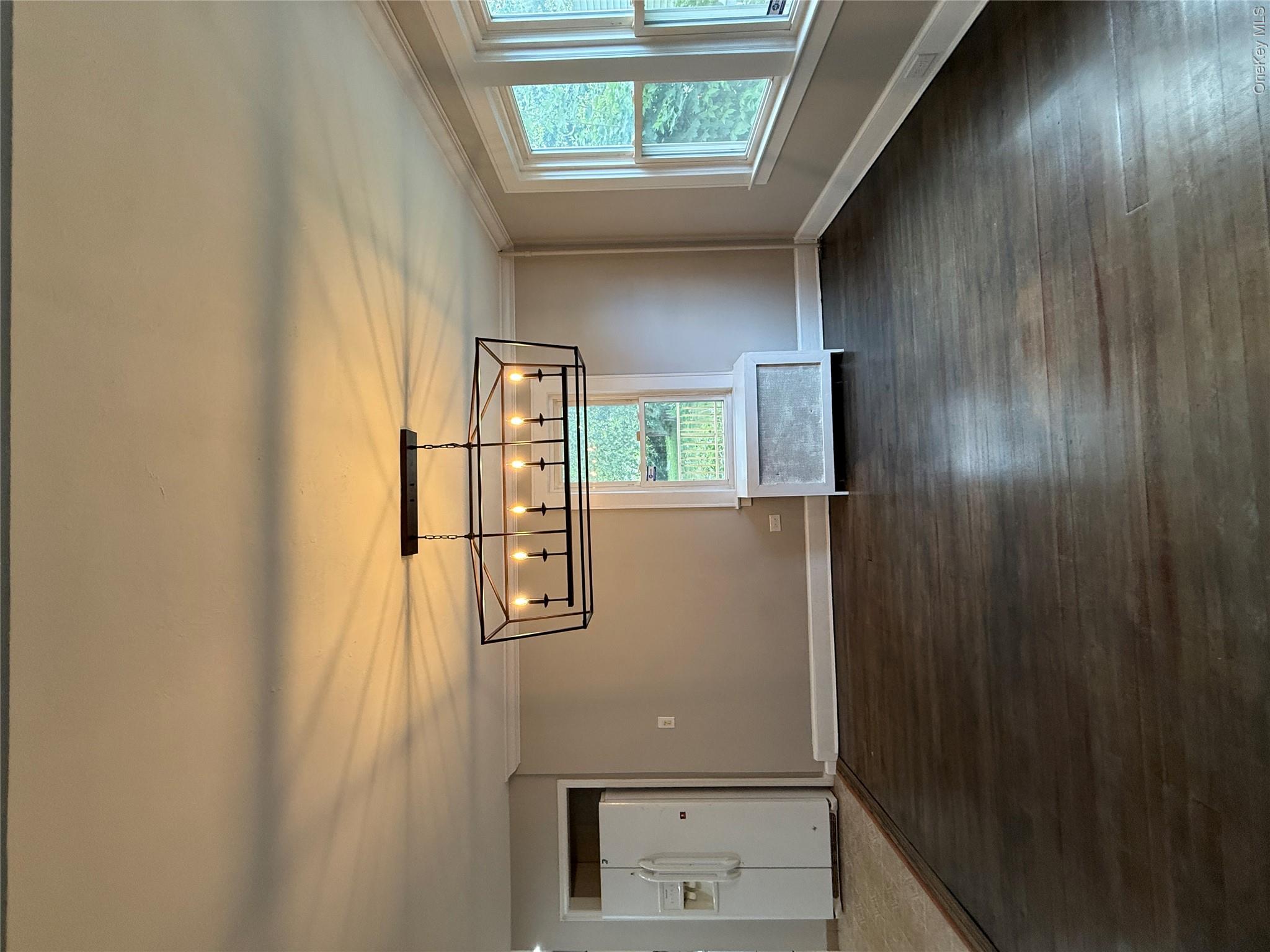 77 Woods Avenue – For Rent photo 3