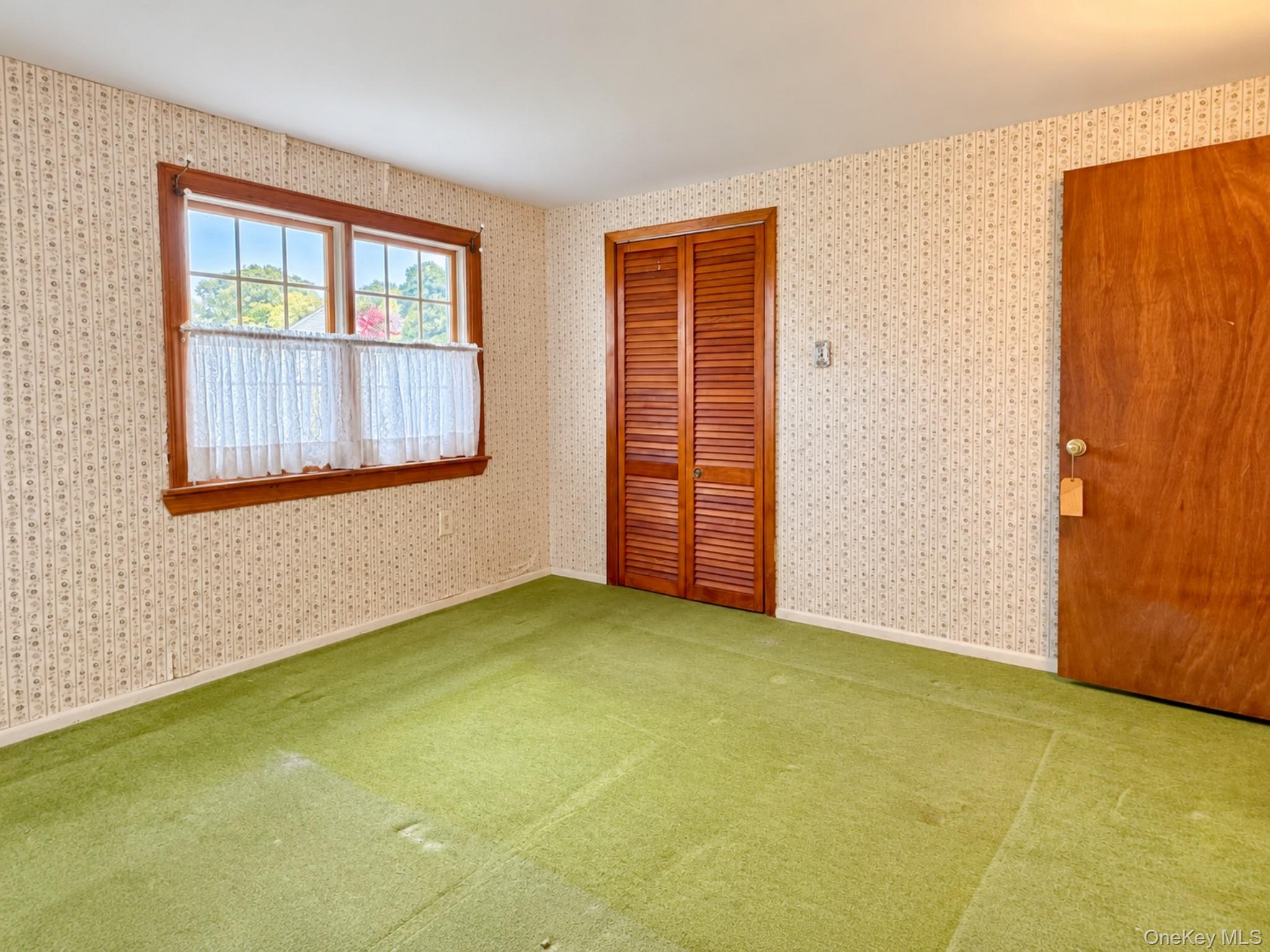 2 Maple Avenue – For Sale photo 17