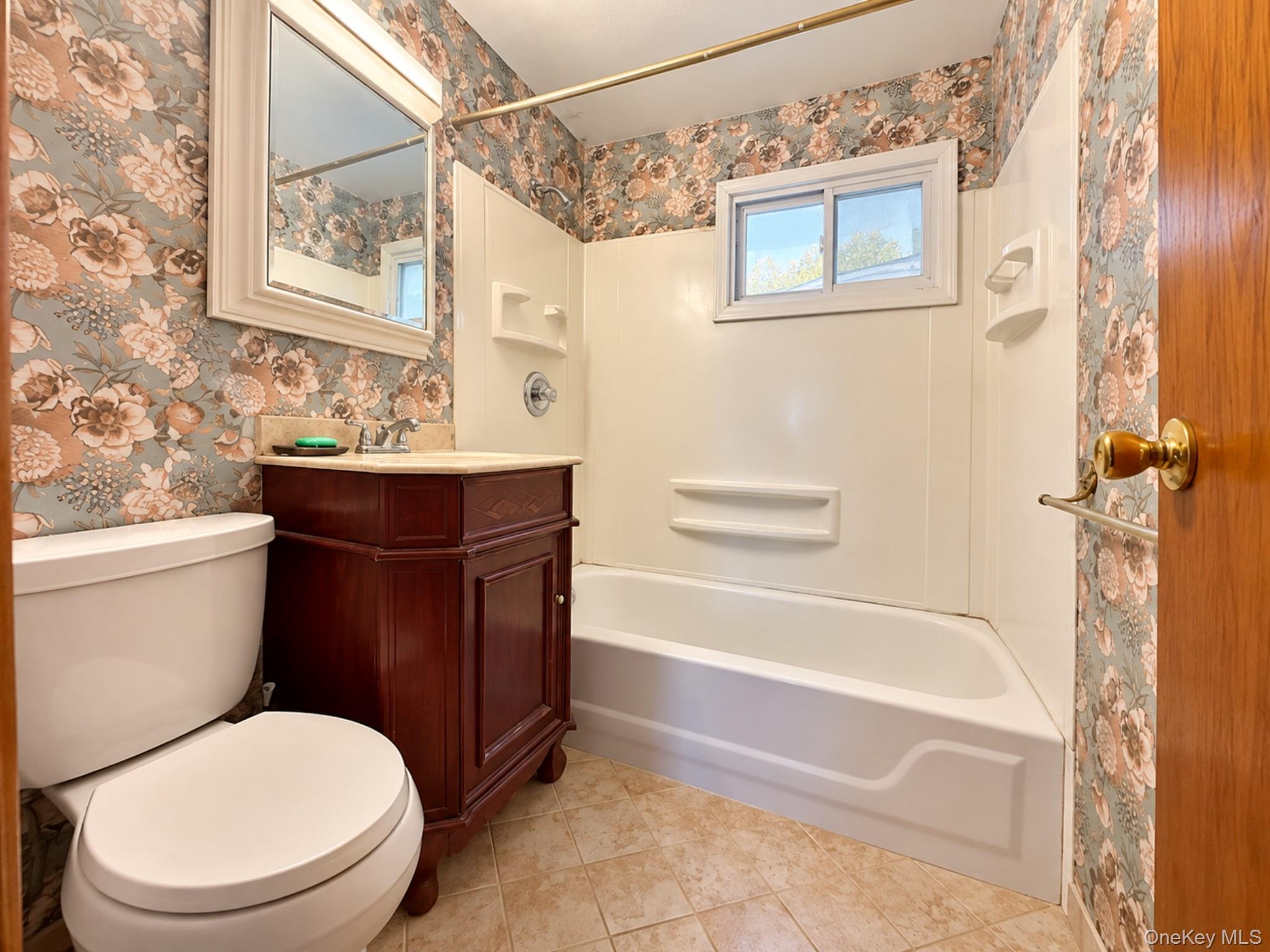 2 Maple Avenue – For Sale photo 12