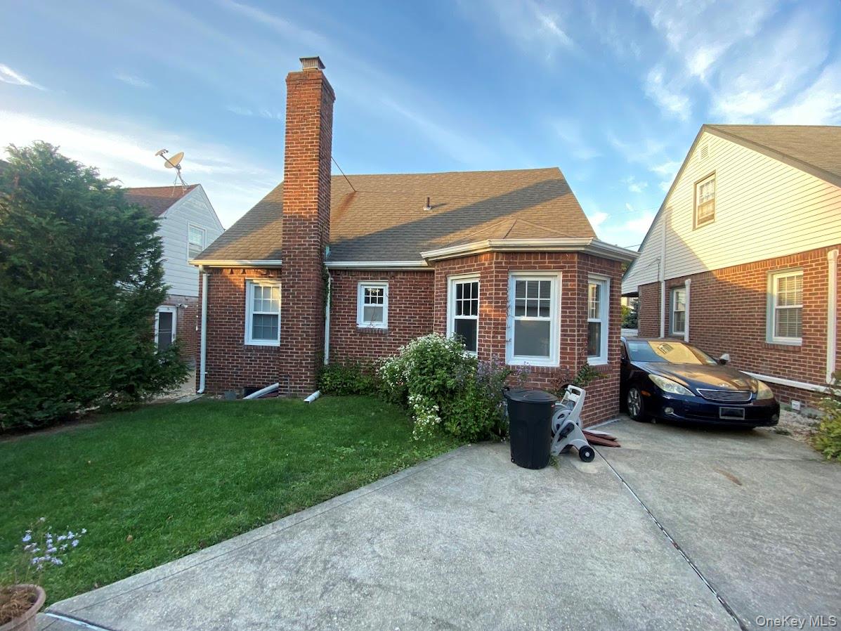10 Purdy Court – For Sale photo 3