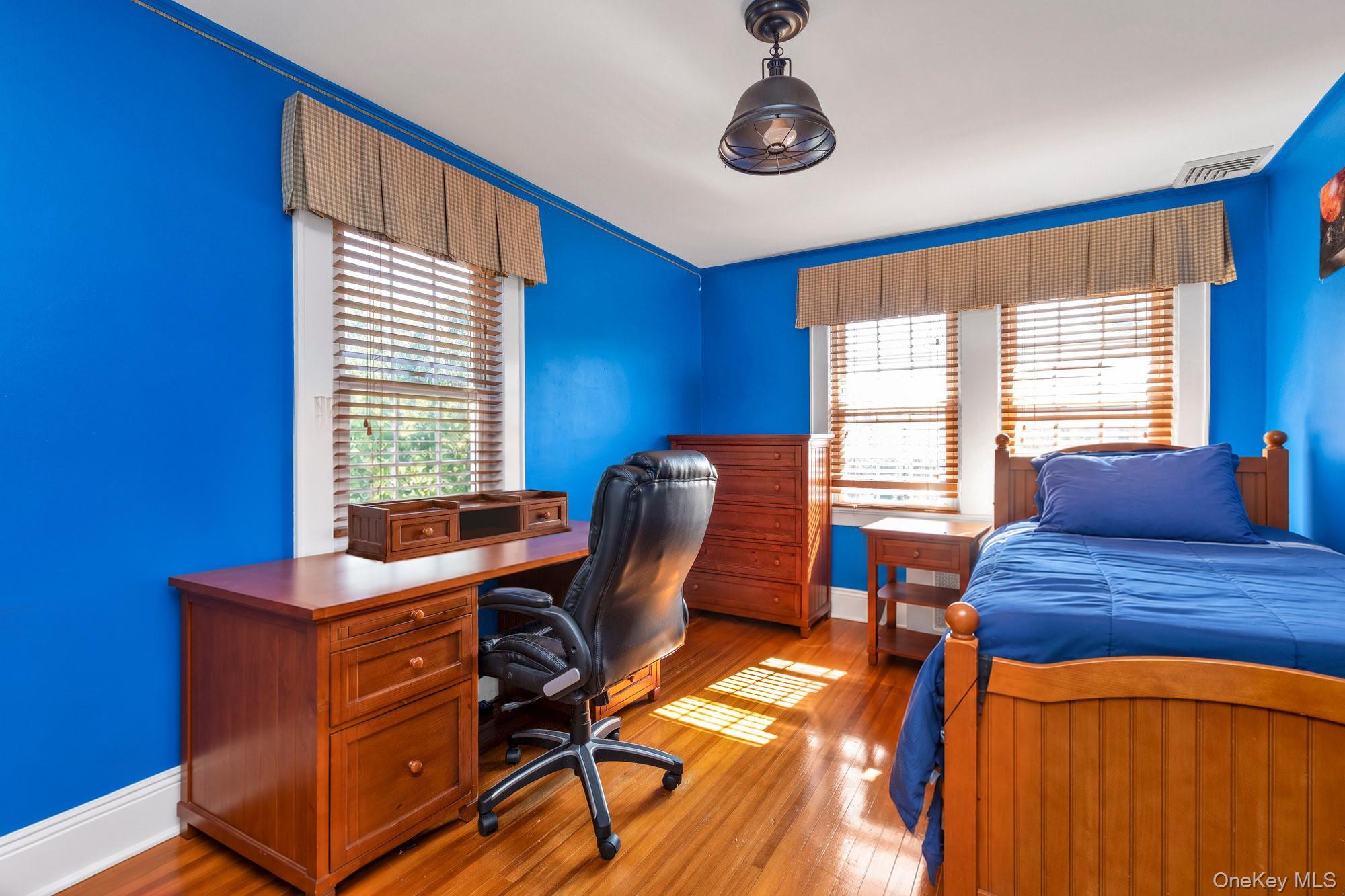 238 Burtis Avenue – For Sale photo 21