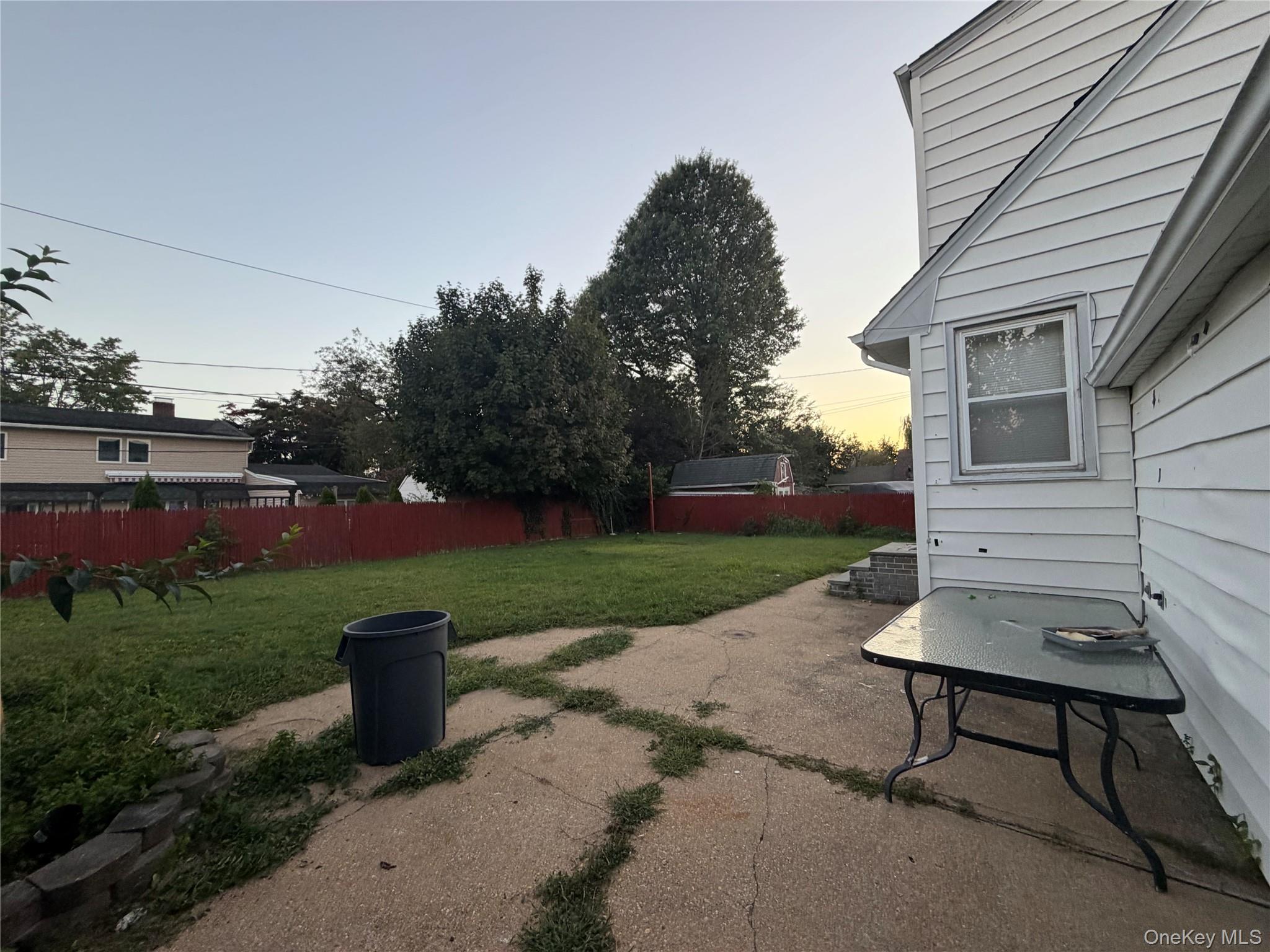 18 Alexander Avenue, Unit 1+2 photo 2