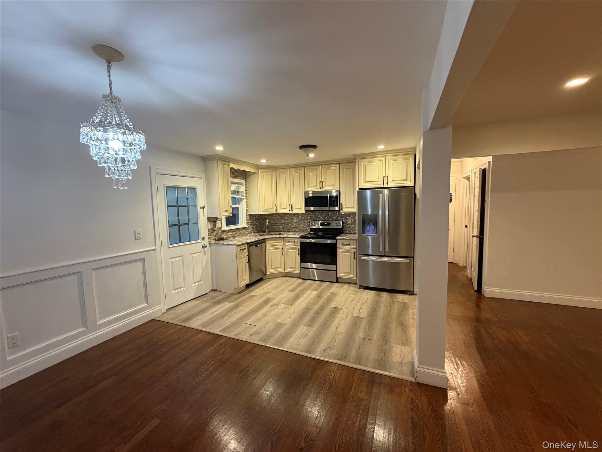 18 Alexander Avenue, Unit 1+2 photo 5