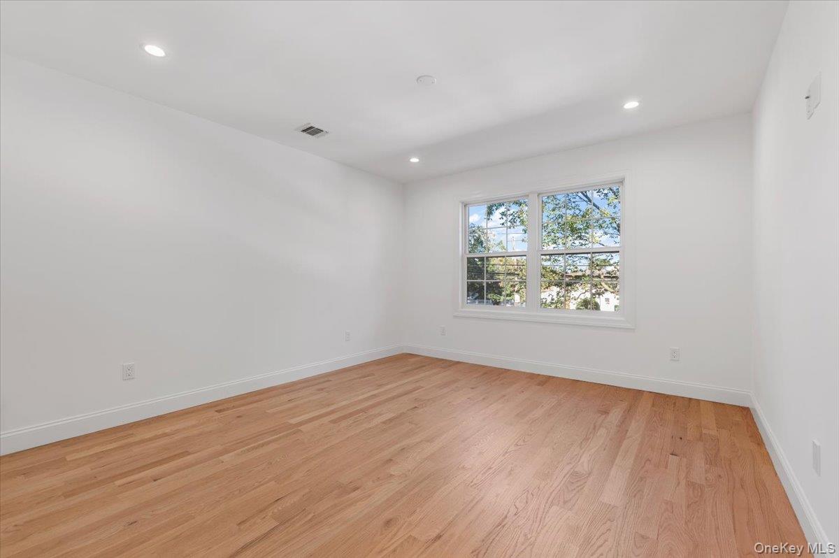 331 Orchid Road – For Sale photo 32