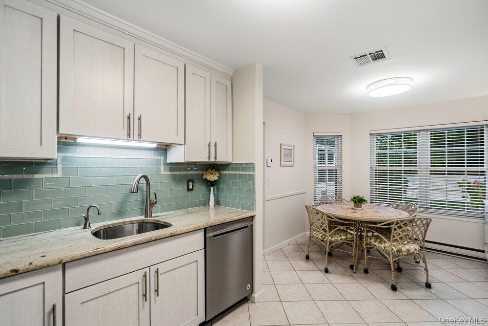 21 Revere Drive – For Rent photo 10