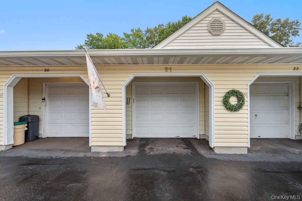 21 Revere Drive – For Rent photo 24