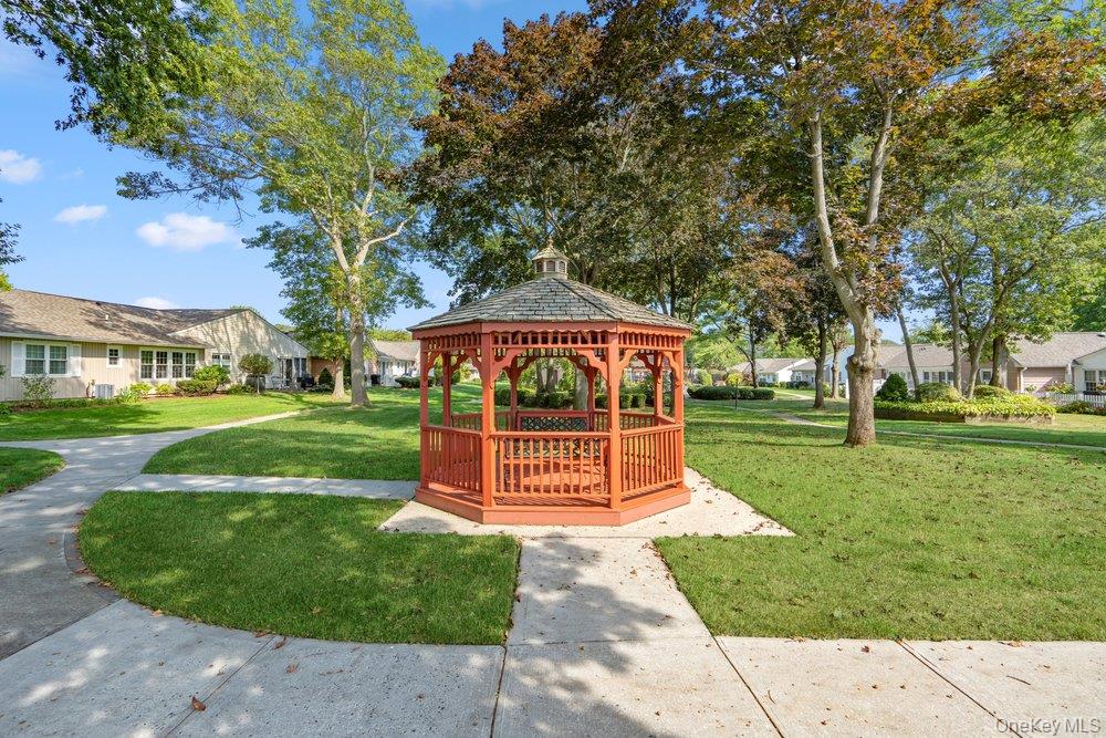 21 Revere Drive – For Rent photo 30